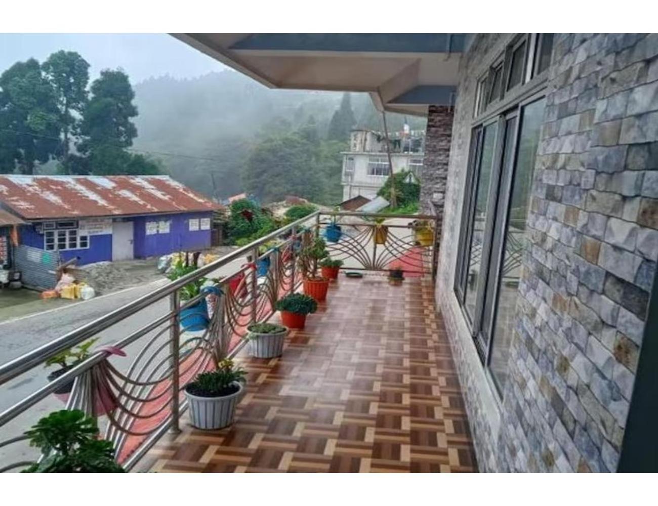 Sona Lodge, Siliguri Esterno foto